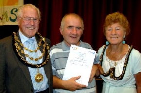 Barrow Mayor and Mayoress, Bill and Connie Crosthwaite with Jimmy Currie.